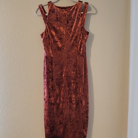 Maggie London WOMENS Crushed Velvet Dark Brick Mid Length DRESS - Picture 3 of 6
